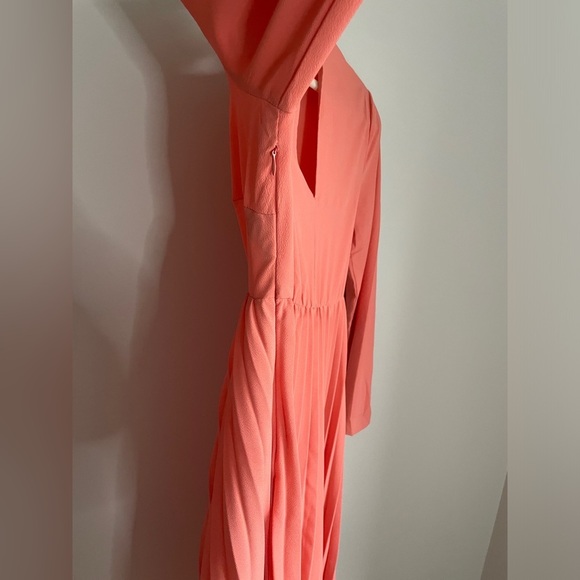 ASOS Maternity High Neck Pleated Long Sleeve Pink Midi Dress in Size 4 NWOT - Picture 5 of 7